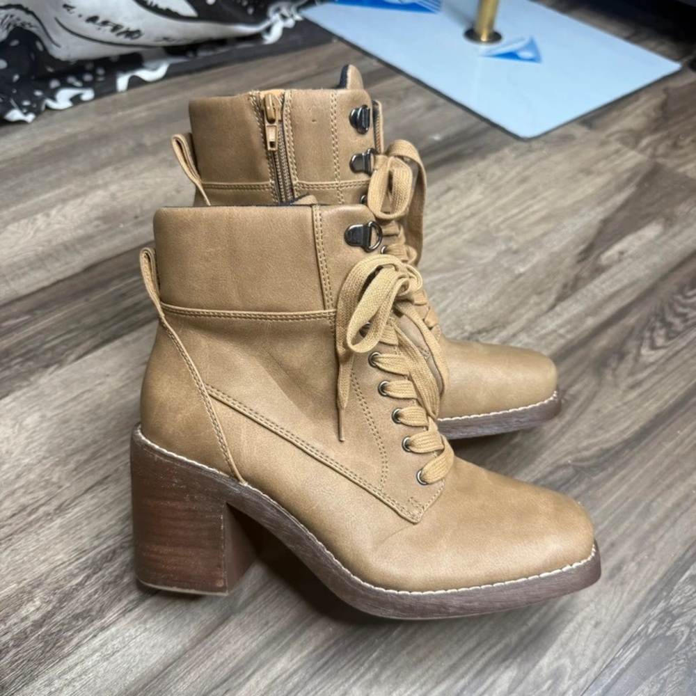 Elegant Tan Lace-Up Heeled Boots